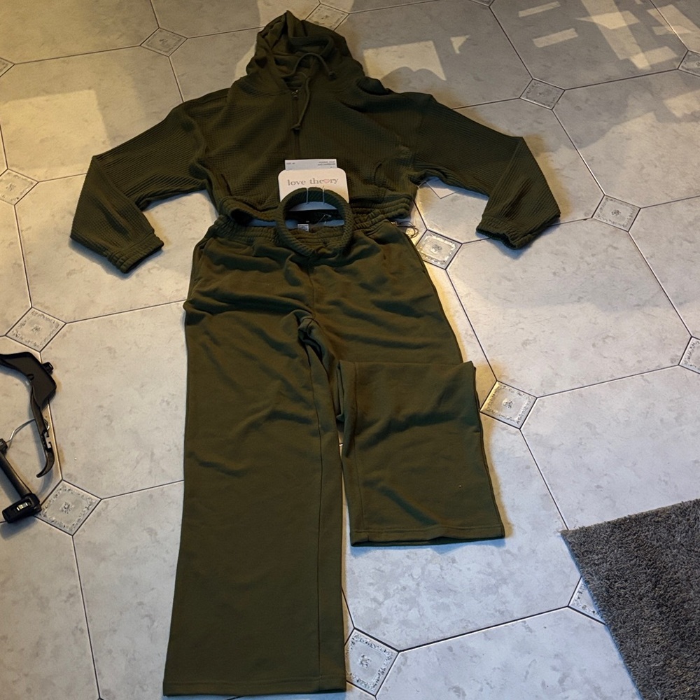 Love Theory Olive Green Hoodie and Pants Set with Head Ban